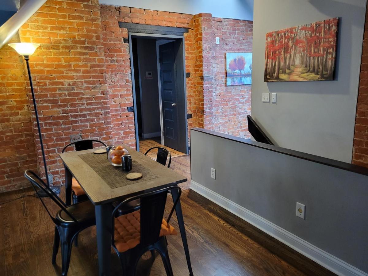 Modern Rustic Split Level With Balcony Daire Cincinnati Dış mekan fotoğraf